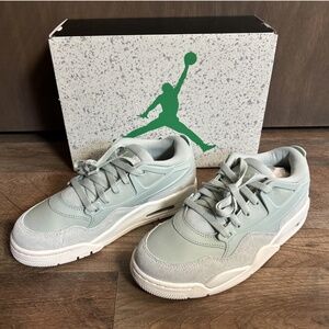 Nike Jordan Air Jordan 4 RM Seafoam Sneakers
